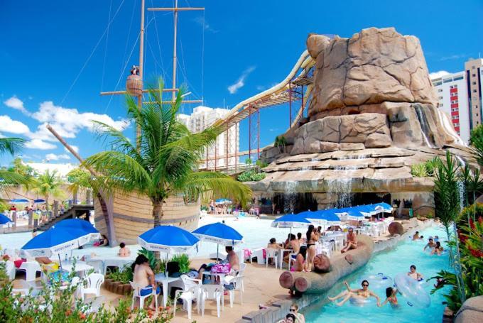 Spazzio Diroma Acqua Park Luxo - Parque Aquatico Incluso Caldas Novas