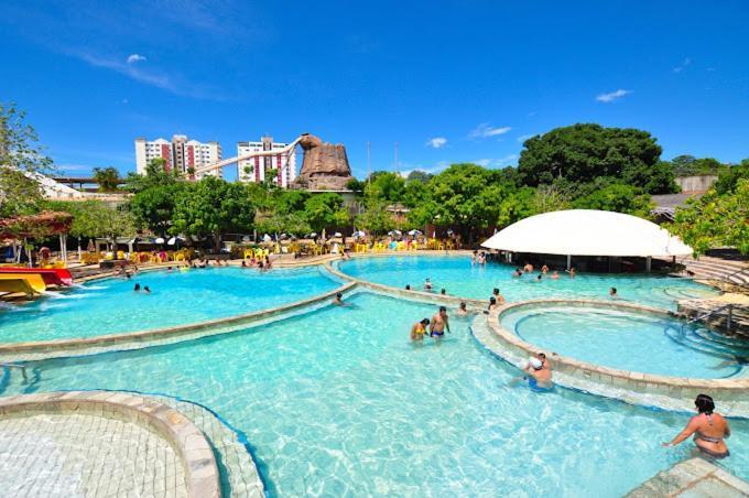 Spazzio Diroma Acqua Park Luxo - Parque Aquatico Incluso Apartamento
