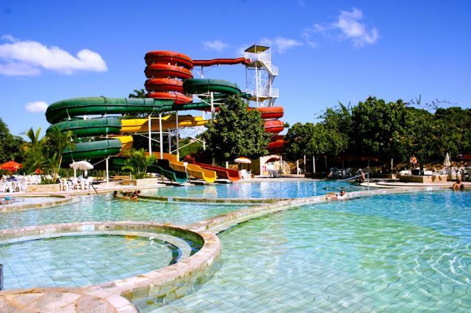 Spazzio Diroma Acqua Park Luxo - Parque Aquatico Incluso Apartamento Caldas Novas